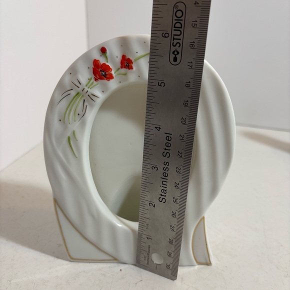 🛍️3/$30‎ Vintage Eaton collection Japan Kato Kogei white ceramic photo frame - Picture 2 of 12